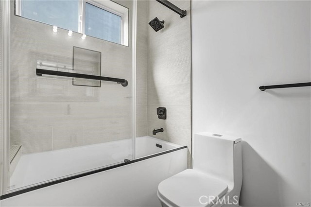 Detail Gallery Image 22 of 30 For 2128 W 238th St, Torrance,  CA 90501 - 5 Beds | 5 Baths