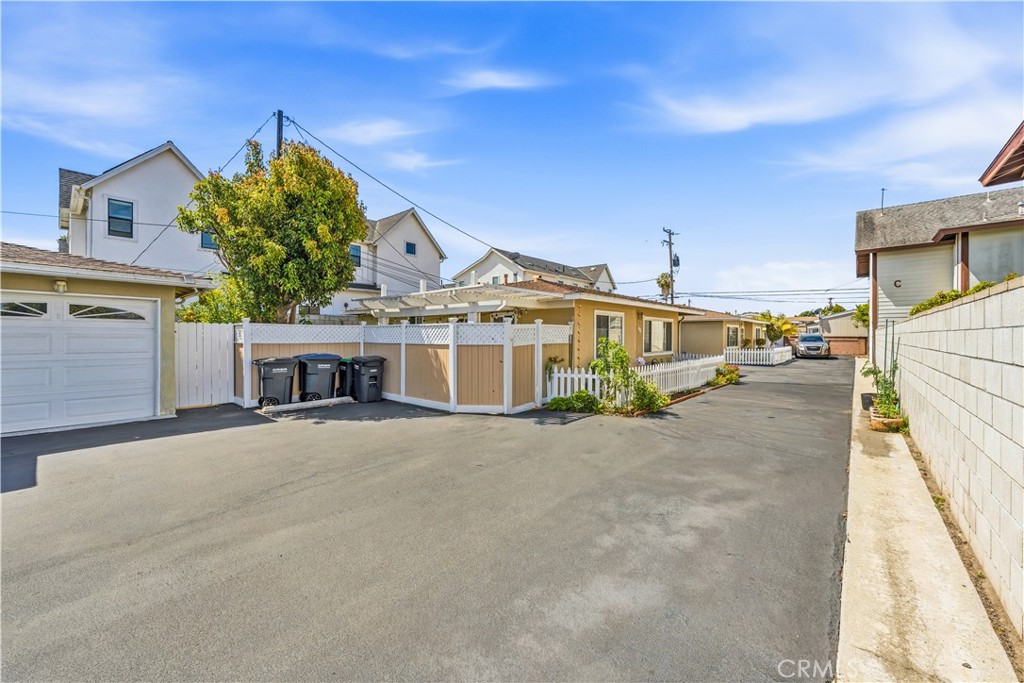 MLS #OC26116869 image #13