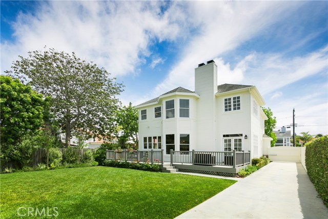 1741 Curtis Avenue, Manhattan Beach, California 90266, 4 Bedrooms Bedrooms, ,3 BathroomsBathrooms,Residential,Sold,Curtis,SB17102343