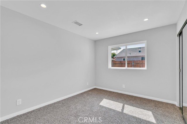 Detail Gallery Image 37 of 56 For 4622 Dunrobin Ave, Lakewood,  CA 90713 - 6 Beds | 4 Baths