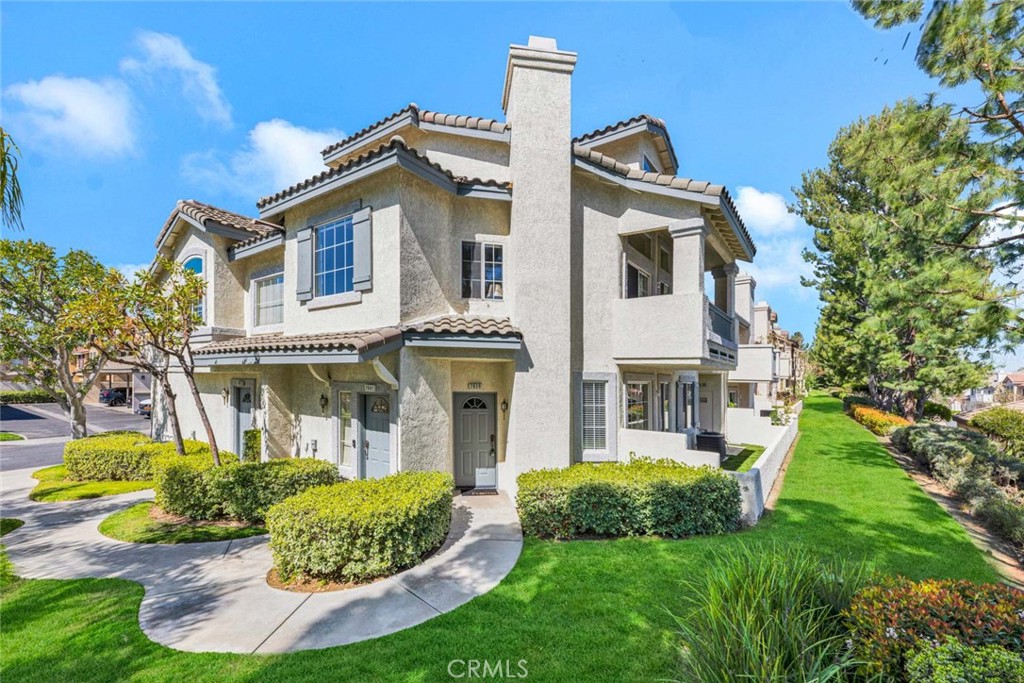 Single story living in a desirable location