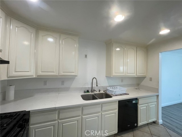 Detail Gallery Image 13 of 35 For 1830 N Vineyard Ave a,  Ontario,  CA 91764 - 3 Beds | 2/1 Baths