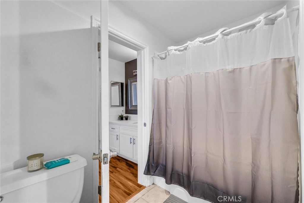 MLS #OC25162222 img 10