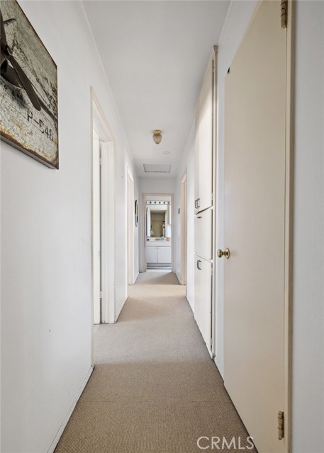 618 Prospect hallway to bedrooms and 2nd bath