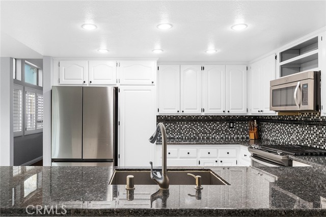 23896 Corinth Drive, Murrieta CA: https://media.crmls.org/medias/0da90c6d-2cd4-485b-a217-a18de5f51231.jpg