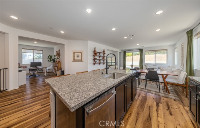 1689 Redbud Avenue, Banning CA: https://media.crmls.org/medias/0da939b8-5efd-401d-a888-36103408613f.jpg