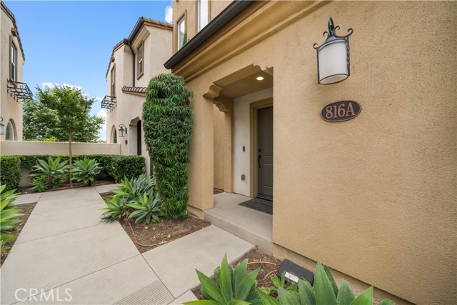 Detail Gallery Image 6 of 41 For 816 S Gladys Ave a,  San Gabriel,  CA 91776 - 2 Beds | 2/1 Baths
