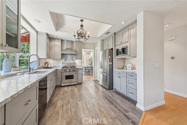 Detail Gallery Image 16 of 49 For 2302 San Leandro, Tustin,  CA 92782 - 4 Beds | 2/1 Baths