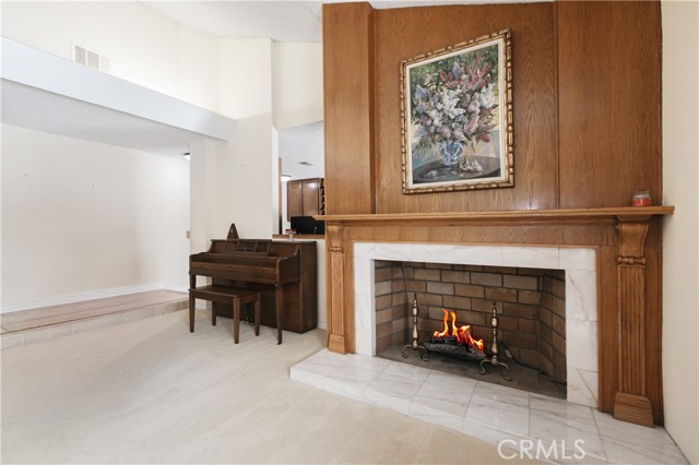 10200 Bothwell Road, Northridge CA: https://media.crmls.org/medias/0daa32a7-78f5-408b-95cb-ed0ee015d43c.jpg