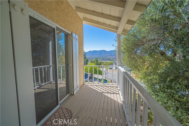 Detail Gallery Image 43 of 61 For 28816 Kenroy Ave, Canyon Country,  CA 91387 - 5 Beds | 3 Baths