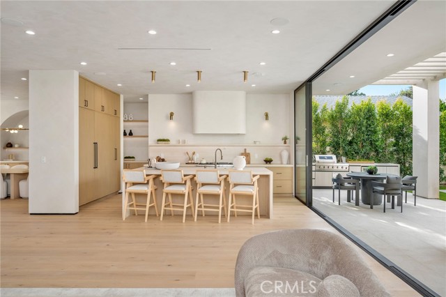 Detail Gallery Image 28 of 72 For 15447 Huston, Sherman Oaks,  CA 91403 - 5 Beds | 5/1 Baths