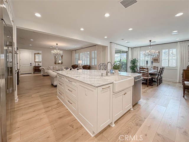 Detail Gallery Image 12 of 43 For 2410 Quartsite Dr, Camarillo,  CA 93012 - 2 Beds | 2/1 Baths