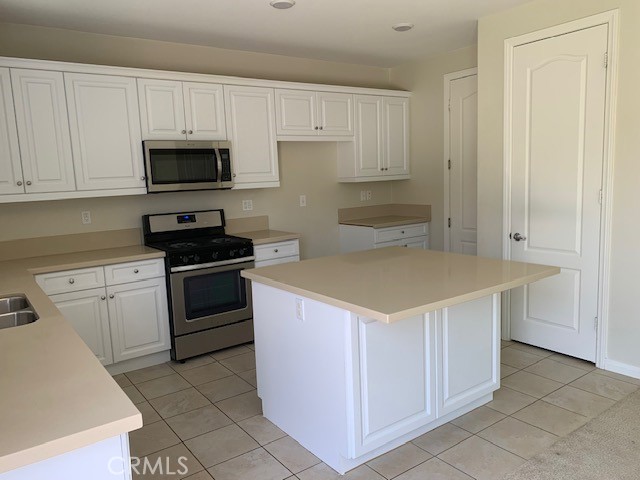 20813 Spring Street, Riverside CA: https://media.crmls.org/medias/0dad4691-3169-4169-8a7d-dd0dc55d5ca7.jpg