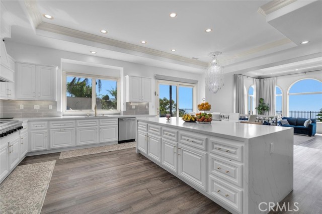 Detail Gallery Image 14 of 22 For 51 Santa Cruz, Rolling Hills Estates,  CA 90274 - 5 Beds | 5/2 Baths