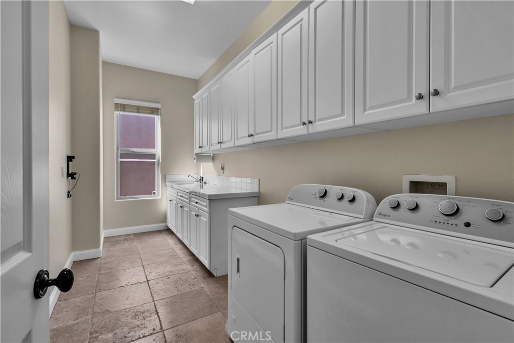 MLS #OC24164197 img 55