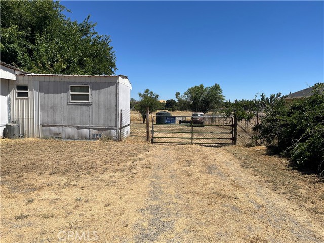 Detail Gallery Image 2 of 20 For 17290 Rancho Tehama Rd, Corning,  CA 96021 - 3 Beds | 1 Baths