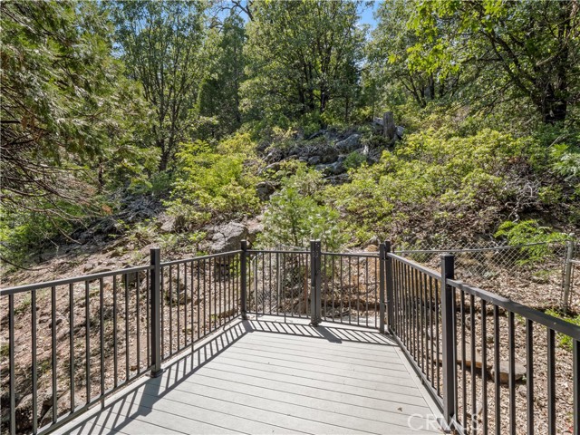 Detail Gallery Image 8 of 40 For 1153 Silver Tip Ln, Fish Camp,  CA 93623 - 3 Beds | 2 Baths