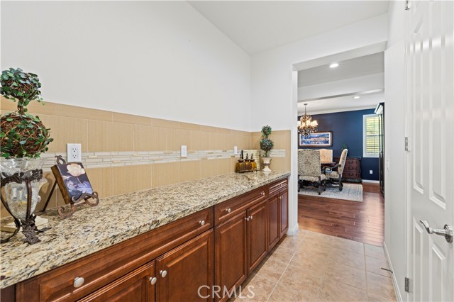 Detail Gallery Image 21 of 61 For 22331 Windriver Ct, Saugus,  CA 91350 - 5 Beds | 6 Baths