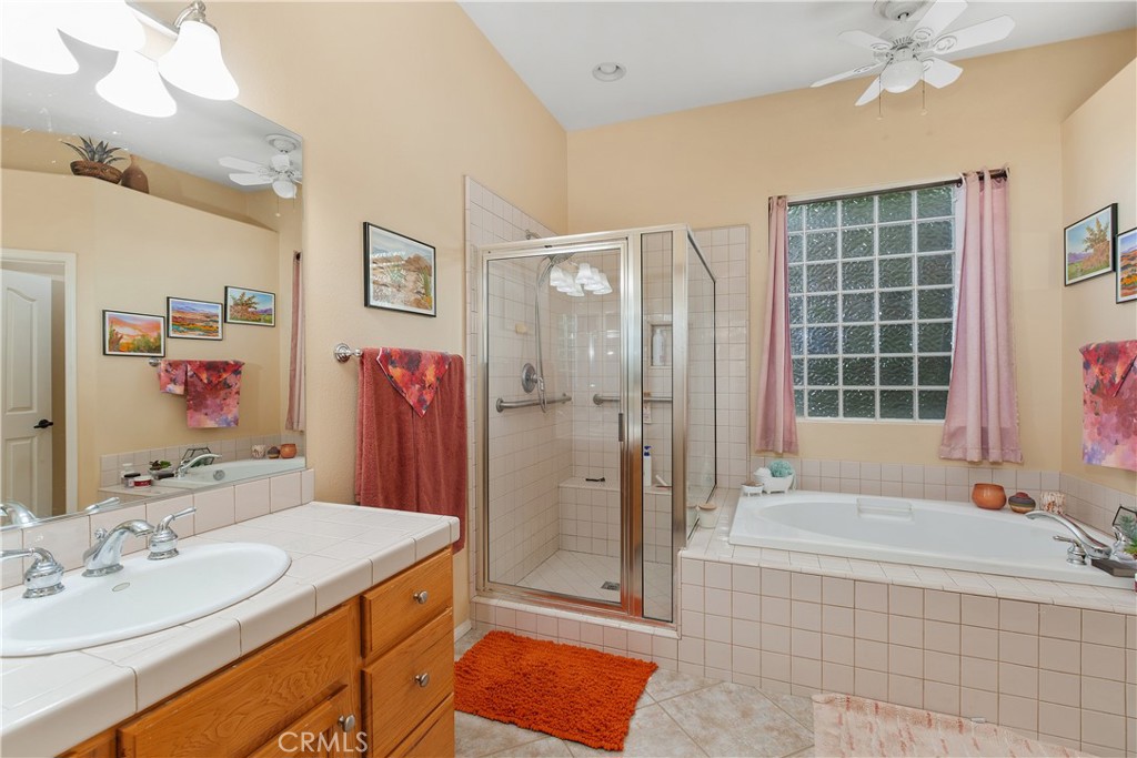 MLS #OC25189909 image #26