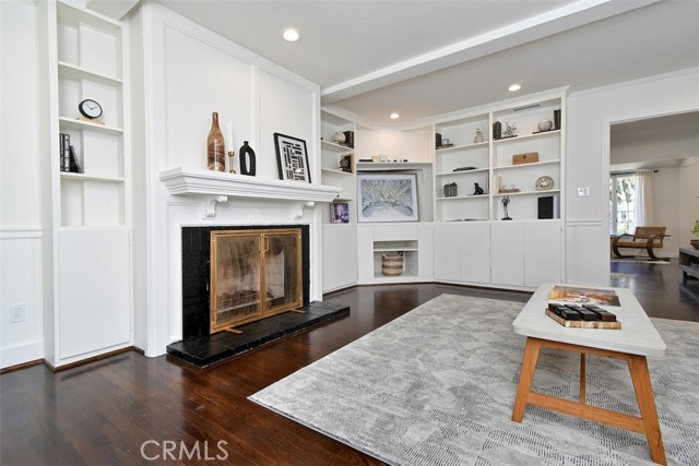 4058 Shadyglade Avenue, Studio City CA: https://media.crmls.org/medias/0dafa1c9-b877-413f-92d2-d5785e4fe39b.jpg