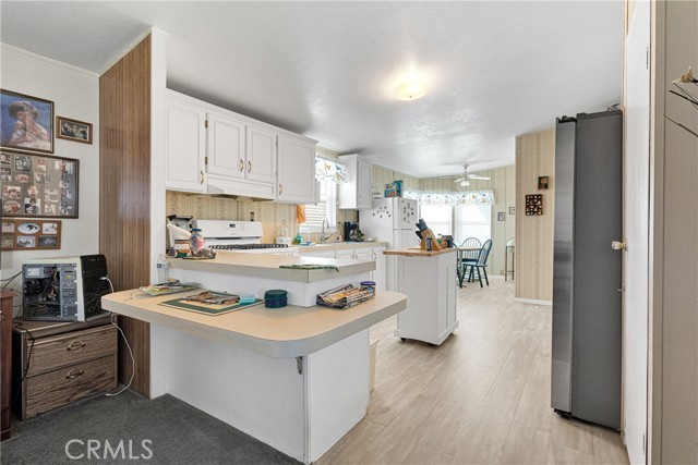 Detail Gallery Image 14 of 47 For 7780 Fairlane Rd, Lucerne Valley,  CA 92356 - 3 Beds | 2 Baths