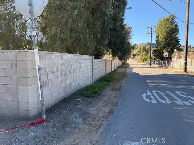  Commercial for Sale in Canyon Country, California