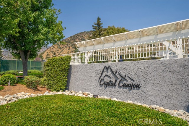 270 Fern Court, Azusa CA: https://media.crmls.org/medias/0daff5cb-de62-4145-8907-7d58b201344e.jpg