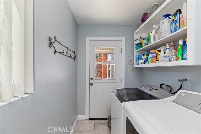 Detail Gallery Image 23 of 42 For 8676 Limestone Dr, Riverside,  CA 92504 - 3 Beds | 3 Baths
