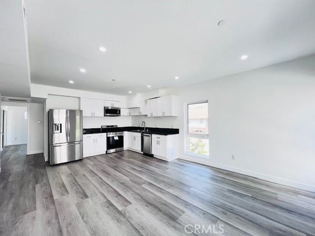 1260 1/2 Leighton Avenue, Los Angeles, California 90037, 3 Bedrooms Bedrooms, ,3 BathroomsBathrooms,Residential Lease,For Rent,1260 1/2 Leighton Avenue,CRTR25009871