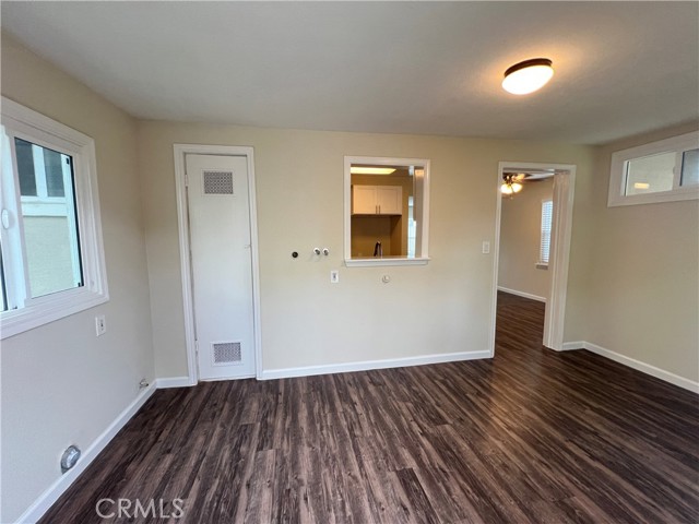 Detail Gallery Image 12 of 19 For 371 N Cleveland St, Orange,  CA 92866 - 2 Beds | 1 Baths