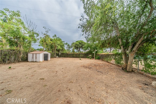 Detail Gallery Image 18 of 23 For 18863 8th St, Bloomington,  CA 92316 - 3 Beds | 1 Baths