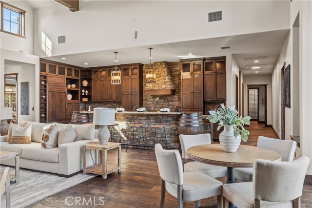 Detail Gallery Image 7 of 72 For 41570 Avenida Bordeaux, Temecula,  CA 92592 - 6 Beds | 4/1 Baths