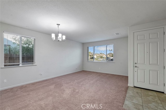 Detail Gallery Image 5 of 35 For 1444 San Pedro St, Los Banos,  CA 93635 - 4 Beds | 2 Baths