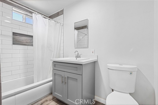 24412 Eucalyptus Avenue, Moreno Valley CA: https://media.crmls.org/medias/0db332ea-3cf9-4d46-bed8-3541cd15fad2.jpg