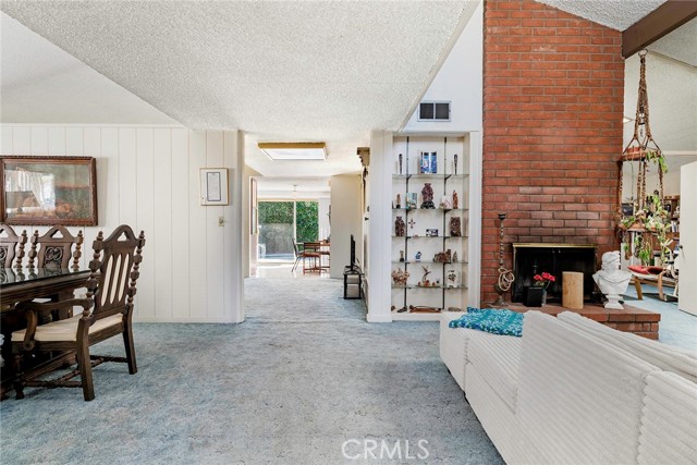 Detail Gallery Image 4 of 23 For 2020 Del Bay, Lakewood,  CA 90712 - 3 Beds | 2 Baths