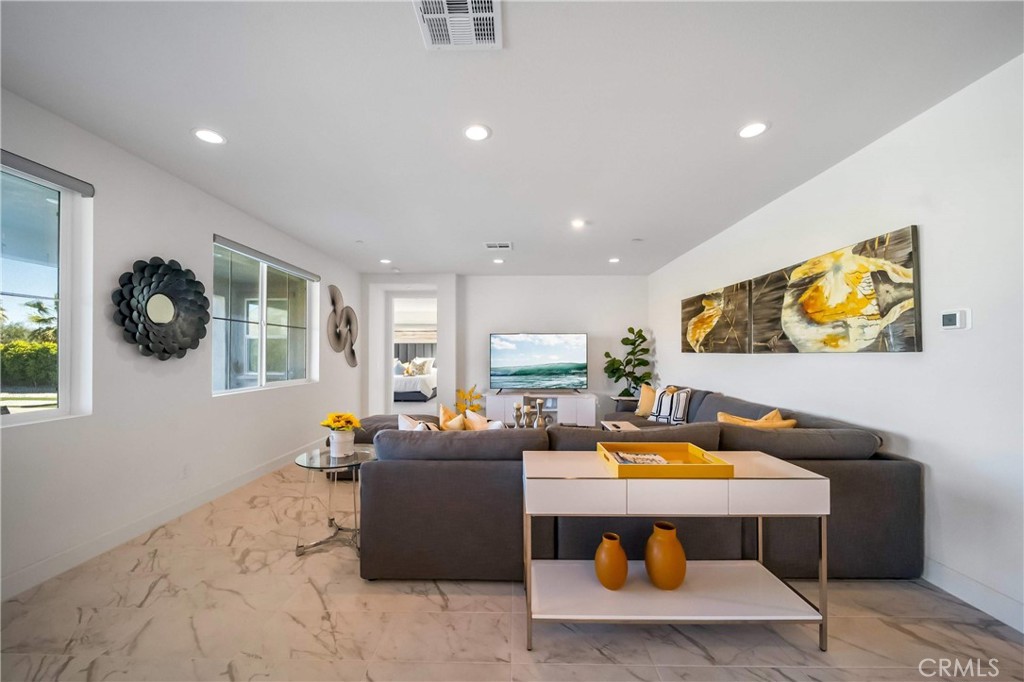 MLS #SR24226368 img 8