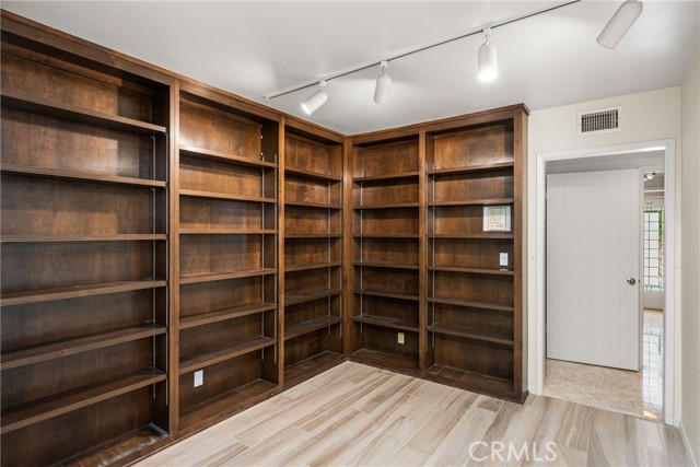 Detail Gallery Image 40 of 75 For 3030 E Elgin, Orange,  CA 92869 - 4 Beds | 2/1 Baths