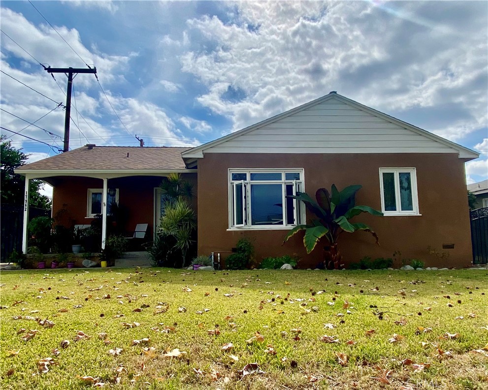17962 E Edna Place