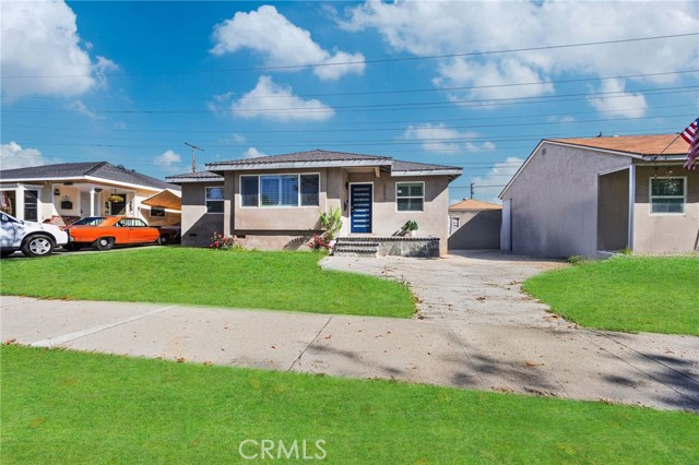 Detail Gallery Image 23 of 49 For 6053 Turnergrove, Lakewood,  CA 90713 - 4 Beds | 3 Baths