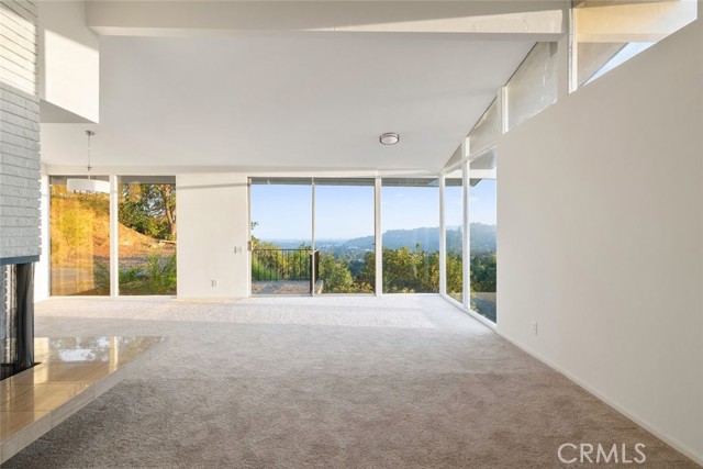 Detail Gallery Image 17 of 69 For 5260 Gould Ave, La Canada Flintridge,  CA 91011 - 3 Beds | 3 Baths