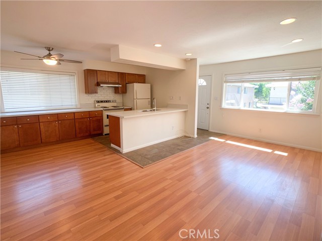 Detail Gallery Image 5 of 15 For 2940 Knollwood Ave, La Verne,  CA 91750 - 2 Beds | 1 Baths