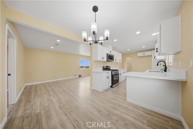 Detail Gallery Image 11 of 26 For 16657 Foothill Ave, Edwards,  CA 93523 - 4 Beds | 2 Baths