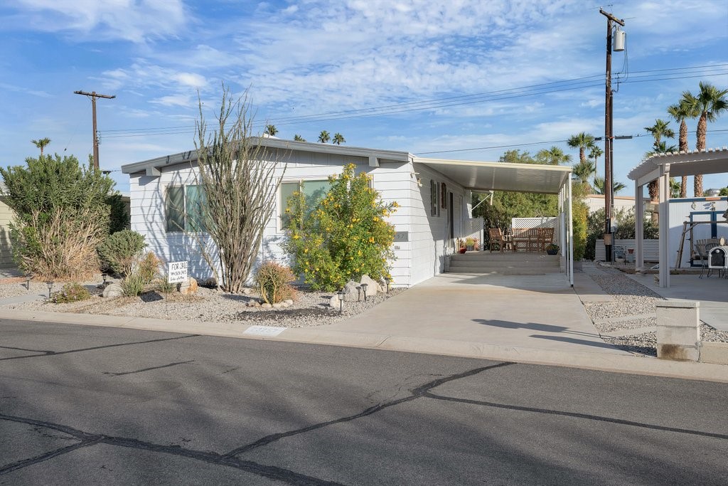 Detail Gallery Image 2 of 34 For 73257 Quivera St, Thousand Palms,  CA 92276 - 2 Beds | 2 Baths