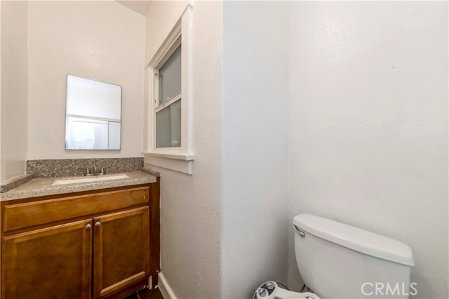 Detail Gallery Image 8 of 21 For 635 Elm Ave #8,  Long Beach,  CA 90802 - 0 Beds | 1 Baths