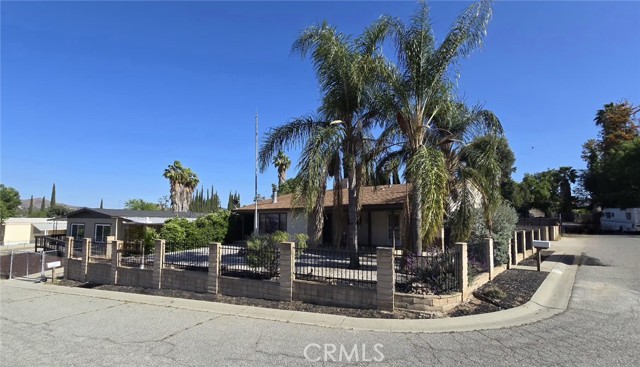 Detail Gallery Image 1 of 28 For 17105 Aragon Dr, Perris,  CA 92570 - 2 Beds | 2 Baths