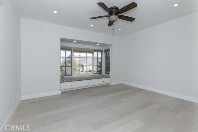 Detail Gallery Image 51 of 74 For 6037 Little Oak Ln, Woodland Hills,  CA 91367 - 5 Beds | 5 Baths