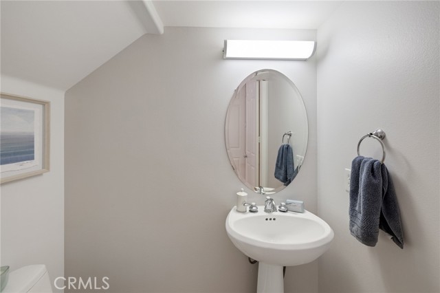 Detail Gallery Image 27 of 52 For 15 Pepper Tree Ln, Rolling Hills Estates,  CA 90274 - 3 Beds | 2/1 Baths