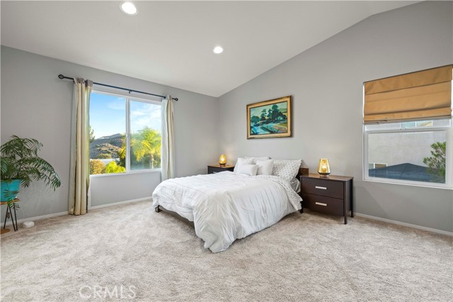 28238 Alton Way, Castaic CA: https://media.crmls.org/medias/0dba920c-0945-443f-8fb8-62176663bae4.jpg
