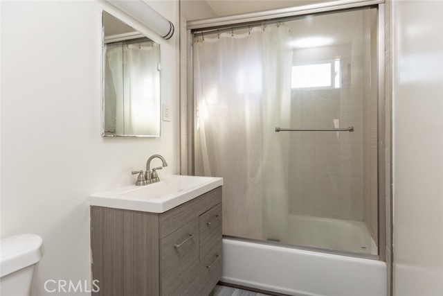 Detail Gallery Image 8 of 13 For 6623 Troost Ave #5,  North Hollywood,  CA 91606 - 1 Beds | 1 Baths