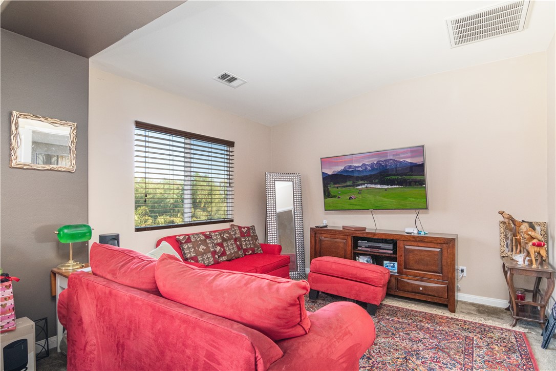 Detail Gallery Image 18 of 49 For 25944 Thistletown Ct, Menifee,  CA 92584 - 4 Beds | 2/1 Baths